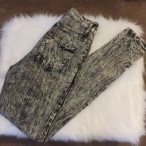 High waisted tie-dye pants.